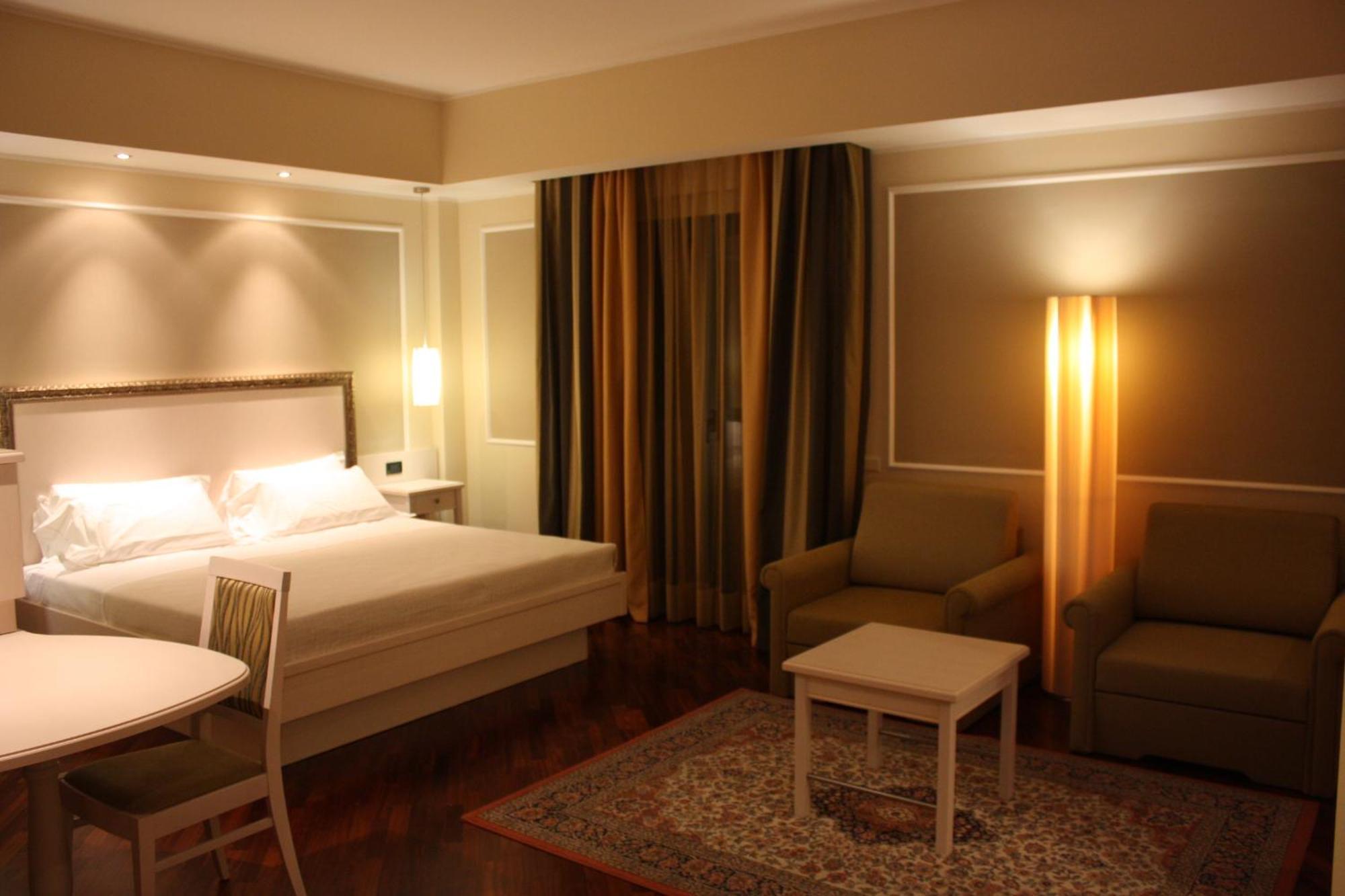 Della Roccia Hotel 4*